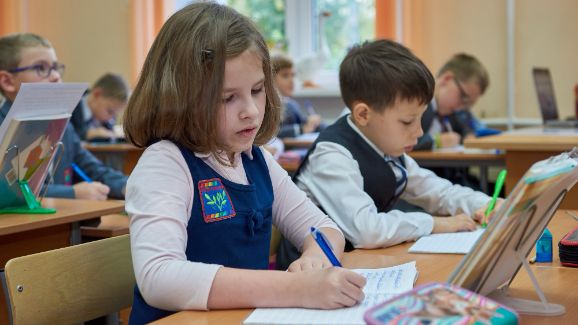 Сергей Кравцов: «Прерывание образовательного процесса из-за капремонта школы недопустимо»
