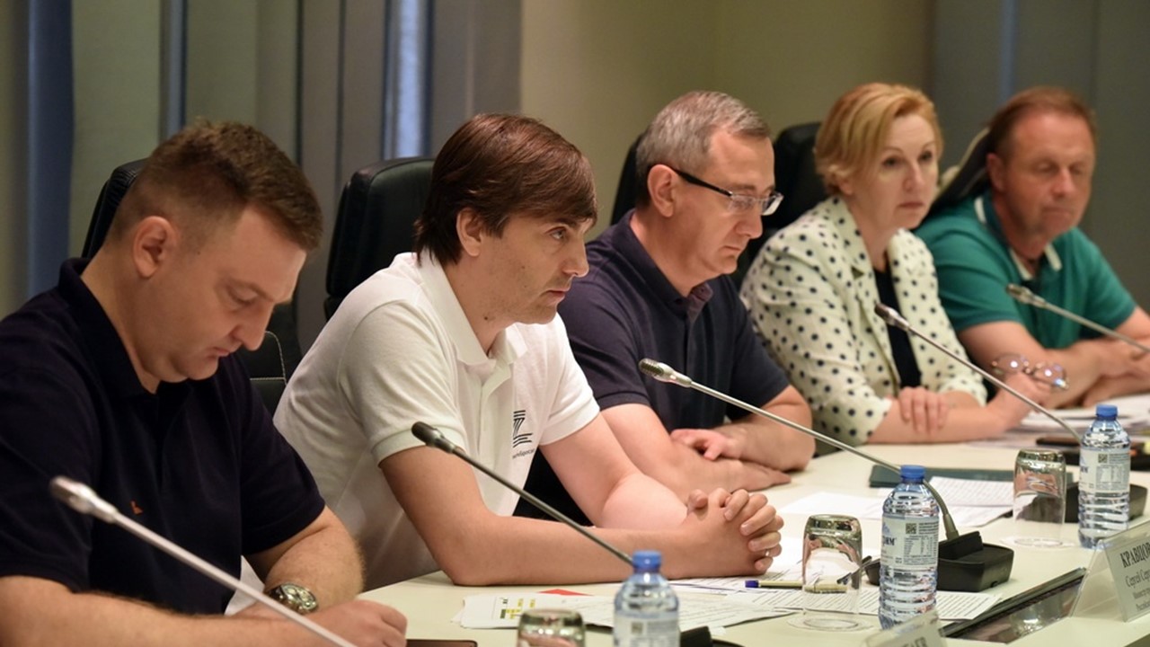 Вопрос об очной форме обучения в школах и вузах ДНР будет решен к 1 сентября