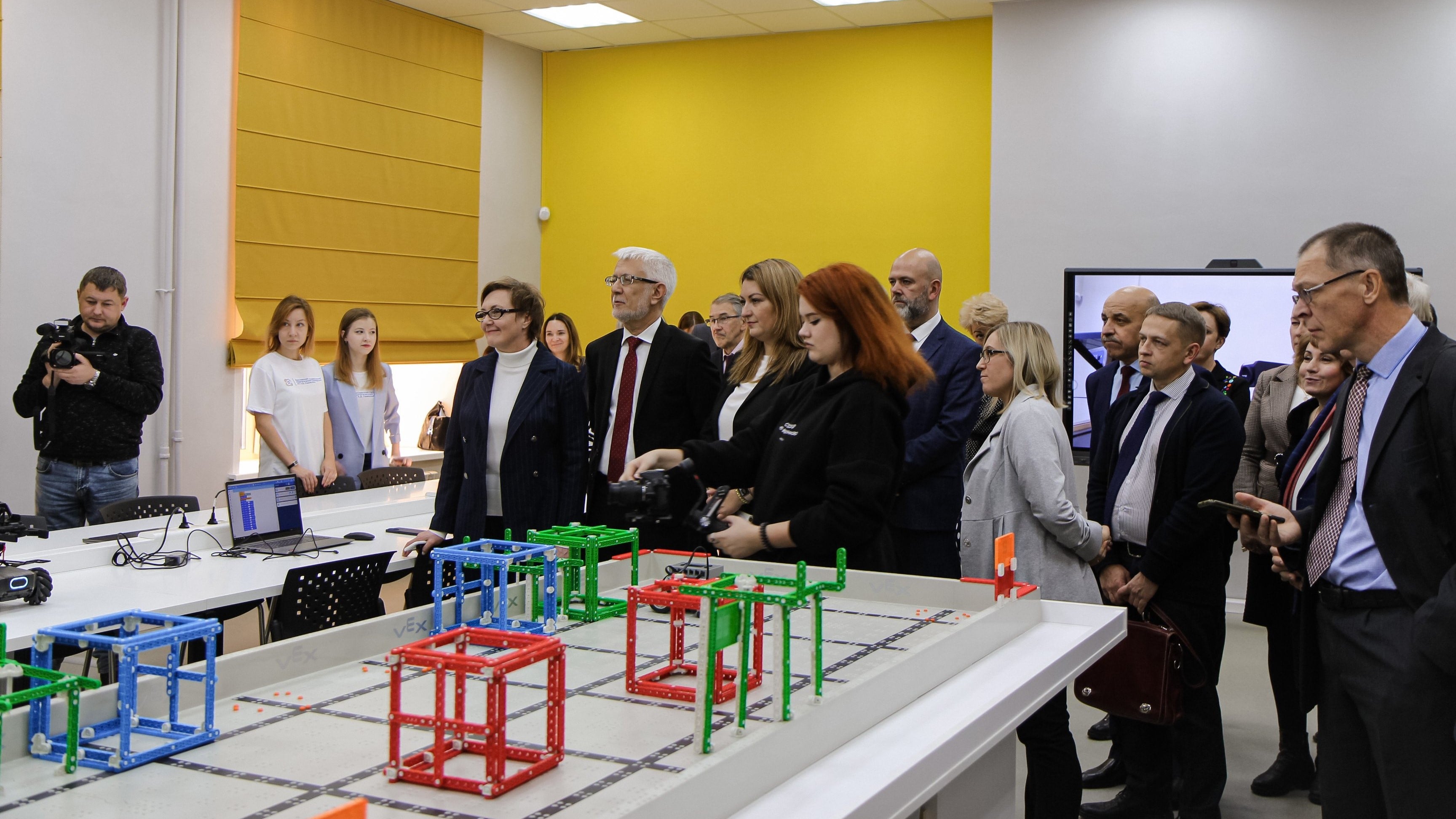 В Ярославской области состоялось торжественное открытие педагогического технопарка «Кванториум»
