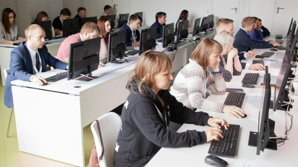 В Москве стартовал финальный этап Второй Всероссийской профессиональной олимпиады для учителей информатики «ПРО-IT»