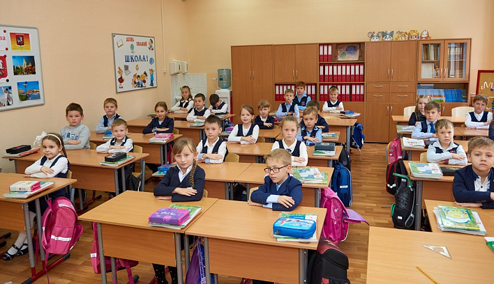 35 педагогов стали полуфиналистами проекта «Классная тема!»