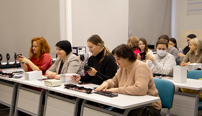 В Технопарке и "Кванториуме" прошли мастер-классы для педагогов, методистов и тьюторов в сфере дополнительного образования